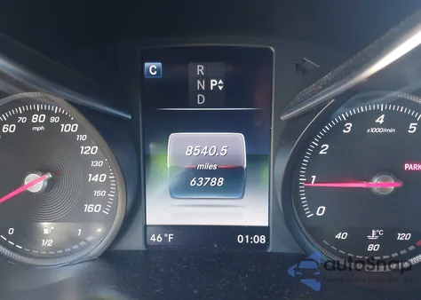 2017 Mercedes-Benz C 300 z USA, uszkodzony, nr VIN WDDWJ4JB2HF343289